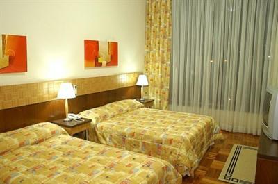 фото отеля Continental Inn Hotel