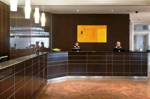 фото отеля Crowne Plaza Melbourne