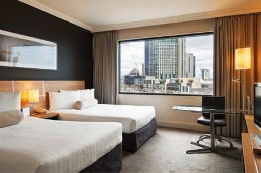 фото отеля Crowne Plaza Melbourne