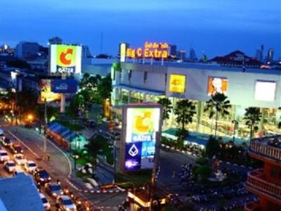 фото отеля The Icon Place At Central Pattaya