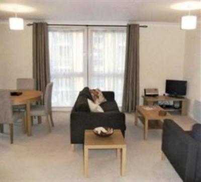 фото отеля Urban Abode Hotel Basingstoke