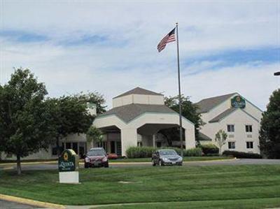 фото отеля La Quinta Inn & Suites Overland Park