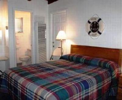 фото отеля Pine Cone Acre Motel