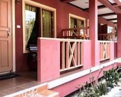 фото отеля Rin Bay View Bungalow & Restaurant
