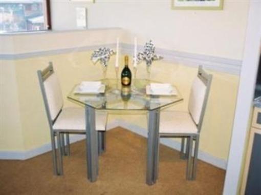 фото отеля Shenley Church End Apartment Milton Keynes
