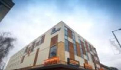 фото отеля Travelodge London Whetstone