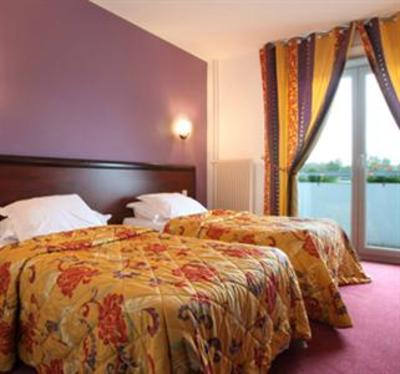 фото отеля Au Lion D'or Hotel Burnhaupt-le-Haut