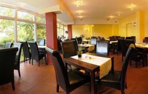 фото отеля Ferienhotel Cafe am Maar