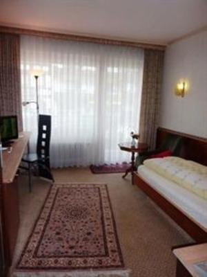 фото отеля Hotel Traube
