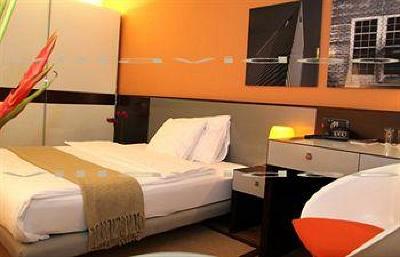 фото отеля Design Hotel F 6