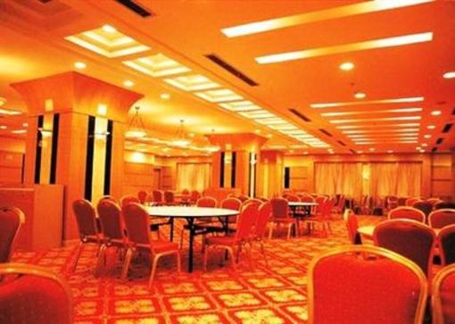фото отеля Zhejiang Lantian Baiyun Conference Center Hotel