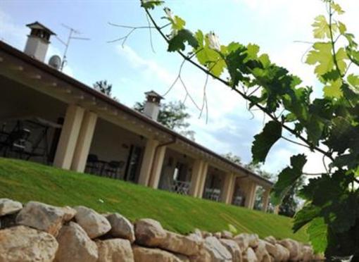 фото отеля Agriturismo Colle Dei Pivi