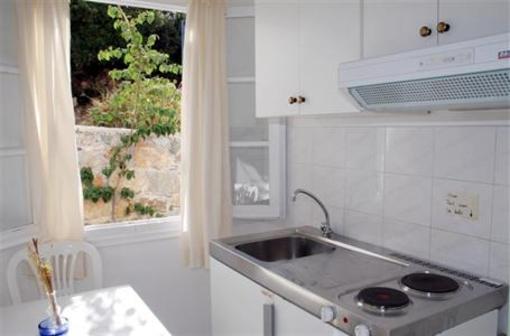 фото отеля Glarontas Apartments