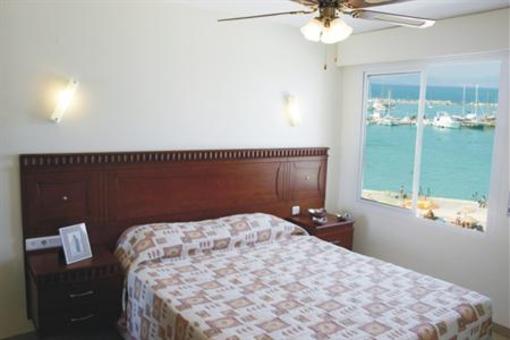 фото отеля Ilica Marina Suites