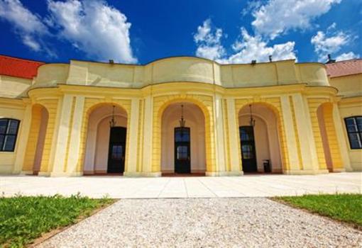 фото отеля Schonbrunn
