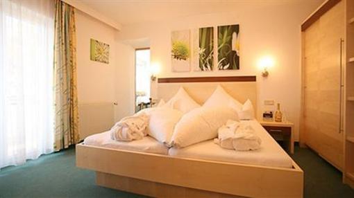 фото отеля Hotel Garni Dr. Kohle