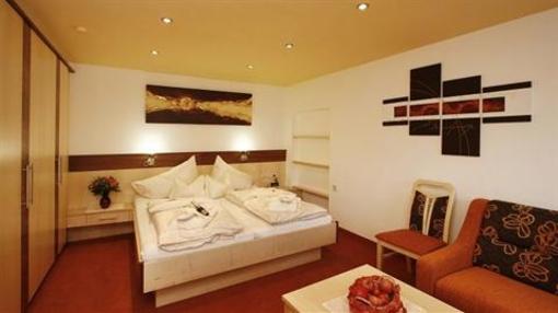 фото отеля Hotel Garni Dr. Kohle