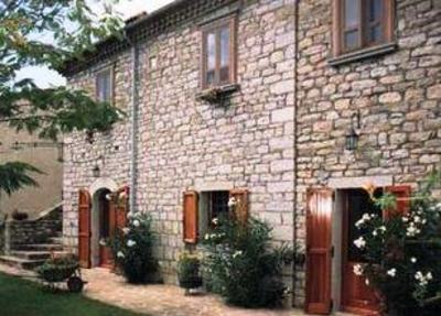 фото отеля Masseria Acquasalsa Farmhouse Agnone