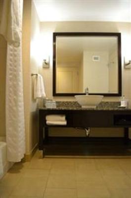 фото отеля Embassy Suites Palmdale
