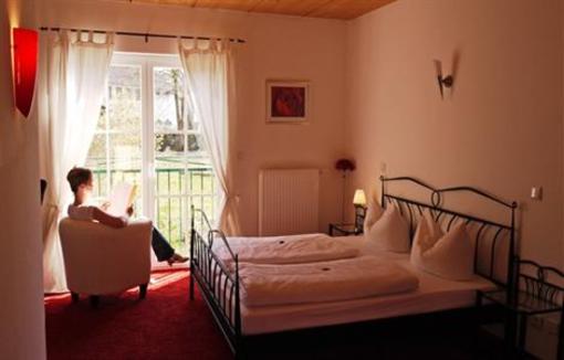 фото отеля Landhaus Cafe & Hotel