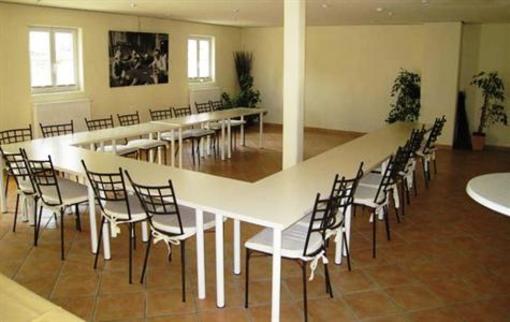 фото отеля Landhaus Cafe & Hotel