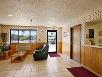 Super 8 Motel Warrenton