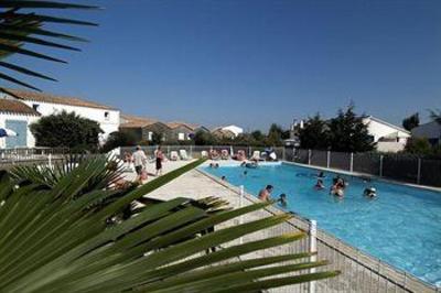 фото отеля Residence Village Des Amareyeurs Le Chateau D Oleron