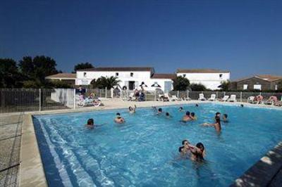 фото отеля Residence Village Des Amareyeurs Le Chateau D Oleron
