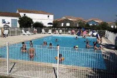 фото отеля Residence Village Des Amareyeurs Le Chateau D Oleron