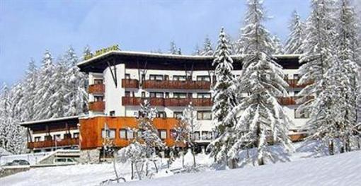 фото отеля Mirage Hotel Cortina d'Ampezzo