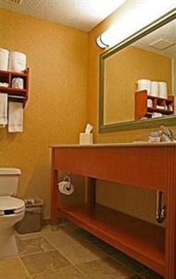 фото отеля Bay Inn & Suites