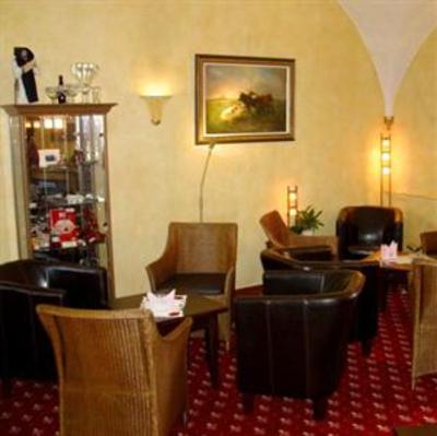 фото отеля Hostellerie Le Prieure de Conques - Chateaux et Hotels Collection