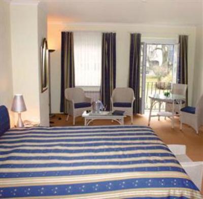 фото отеля Hostellerie Le Prieure de Conques - Chateaux et Hotels Collection