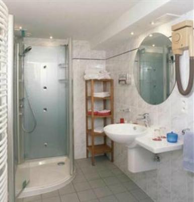 фото отеля Hostellerie Le Prieure de Conques - Chateaux et Hotels Collection