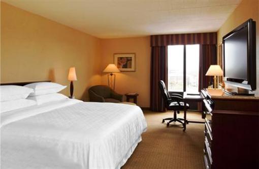 фото отеля Sheraton Long Island Hotel