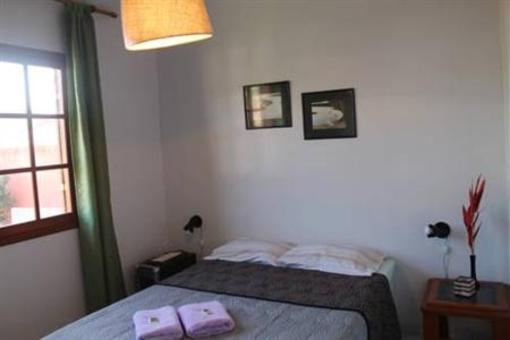 фото отеля Abal Guest House