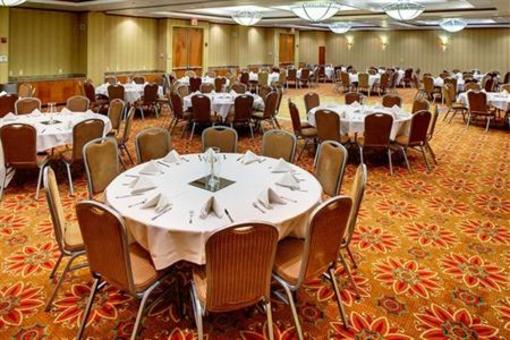фото отеля Holiday Inn Richmond-Airport