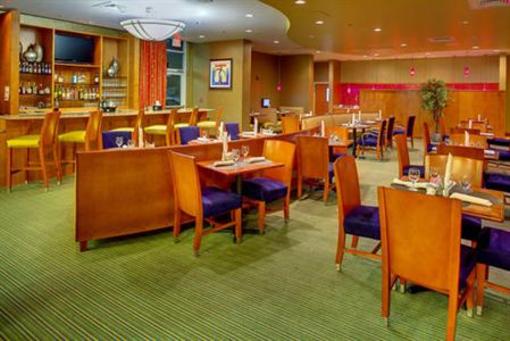 фото отеля Holiday Inn Richmond-Airport