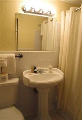 фото отеля Creekside Inn Tavernier
