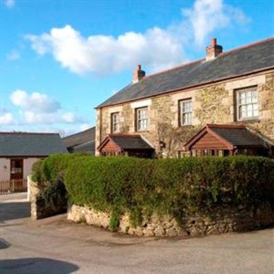 фото отеля Mudgeon Vean Farm Holiday Cottages Helston