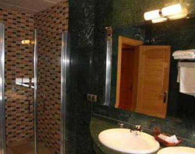 фото отеля Hotel Complejo El 402 Iznalloz