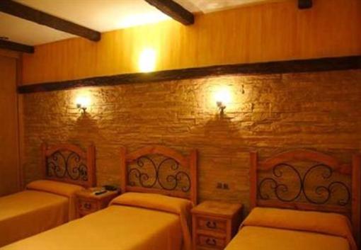 фото отеля Hotel Complejo El 402 Iznalloz