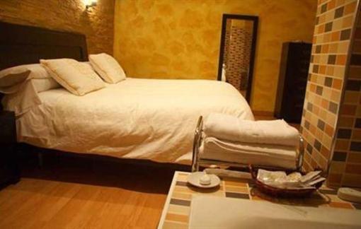 фото отеля Hotel Complejo El 402 Iznalloz
