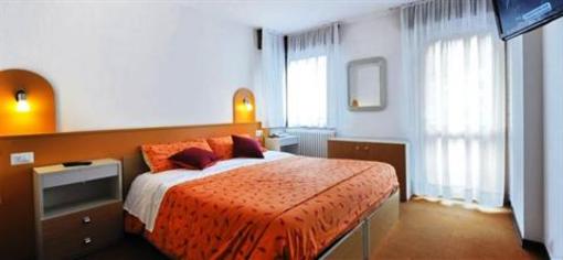 фото отеля Hotel Europa San Martino di Castrozza