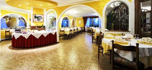 фото отеля Hotel Europa San Martino di Castrozza