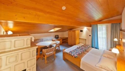 фото отеля Cesa Edelweiss Hotel Campitello di Fassa