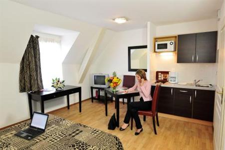 фото отеля ResidHotel Mulhouse Centre