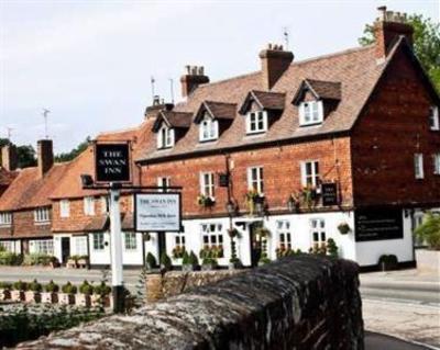 фото отеля The Swan Inn Godalming
