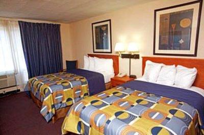 фото отеля BEST WESTERN Downtown Motel