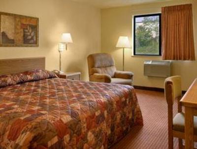 фото отеля Super 8 Motel Altoona